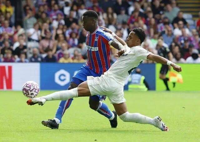 jnh-包含里尔今晚豪取连胜，志在荷甲名次提升，引发热议，身体对抗强度拉满的词条